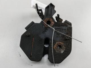 замок капота Volvo V70 2 поколение 2001, 2.4 л., бензин, МКПП, чёрный, универсал, 9483764