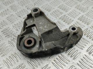 кронштейн КПП Mazda 3 BK 2005, 1.6 л., бензин, МКПП, серый, хетчбэк 5 дв.