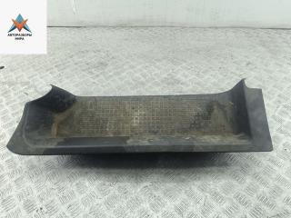 Накладка на порог внутренняя (салона) Volkswagen Transporter T4 1993, 2.4 л., дизель, МКПП, красный, микроавтобус, 705863736B