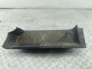 Накладка на порог внутренняя (салона) Volkswagen Transporter T4 1993, 2.4 л., дизель, МКПП, красный, микроавтобус, 705863736B