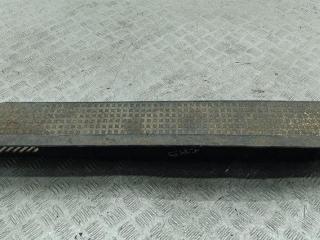 Накладка на порог внутренняя (салона) Volkswagen Transporter T4 1993, 2.4 л., дизель, МКПП, красный, микроавтобус, 705853726A