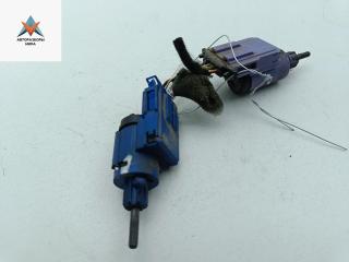 Датчик (включатель) стоп-сигнала Volkswagen Sharan 1 поколение [2-й рестайлинг] 2003, 1.9 л., дизель, МКПП, зелёный, минивэн, 1J0927189A