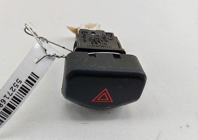 кнопка аварийной сигнализации Nissan Note 2006, 1.4 л., бензин, МКПП, серый, минивэн