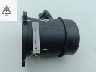 Расходомер (измеритель потока воздуха) Audi A4 B6 2001, 2.0 л., бензин, МКПП, серый, универсал, 06B133471A