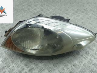 фара правая Nissan Note E11 2006, 1.4 л., бензин, МКПП, серый, хетчбэк 5 дв.