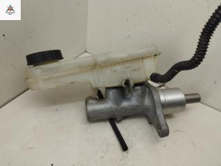 цилиндр тормозной главный Mitsubishi Colt 6 поколение (Z20/Z30) 2005, 1.3 л., бензин, МКПП, синий, хетчбэк 5 дв.