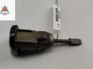 личинка дверного замка Volkswagen Passat B5 [рестайлинг] 2004, 1.6 л., бензин, МКПП, чёрный, универсал, 3B0837167