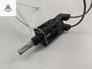 выключатель концевой (концевик) Mercedes-Benz C-Класс W202/S202 1996, 2.0 л., бензин, АКПП, синий, универсал, 2028202110