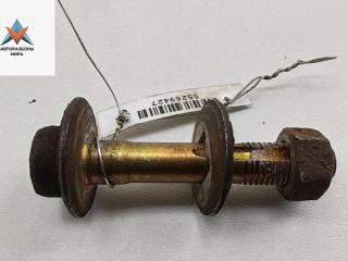 болт развальный Mercedes-Benz C-Класс W201 [рестайлинг] 1989, 2.0 л., бензин, МКПП, красный, седан