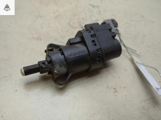 Датчик (включатель) стоп-сигнала Ford Transit 7 поколение 2008, 2.4 л., дизель, МКПП, белый, микроавтобус, 3M5T13480AC