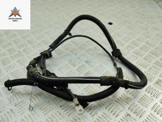 плюсовой провод аккумулятора Peugeot 307 1 поколение 2001, 1.6 л., бензин, МКПП, чёрный, хетчбэк 5 дв.