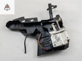 замок двери передней правой Ford Fiesta 5 поколение 2002, 1.4 л., бензин, МКПП, синий, хетчбэк 5 дв., 2S61A219A64ABD