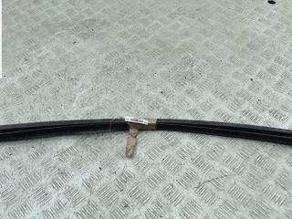 молдинг лобового стекла Volkswagen Passat B5 [рестайлинг] 2003, 1.6 л., бензин, МКПП, серый, универсал