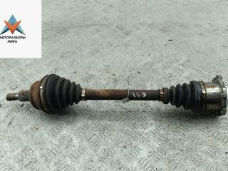 полуось передняя левая (приводной вал, ШРУС) Volkswagen Golf 4 поколение 2000, 2.0 л., бензин, АКПП, серый, универсал