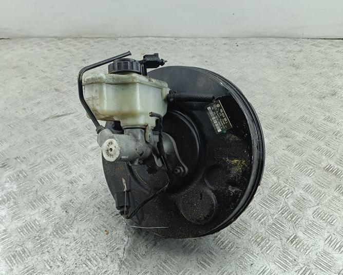 вакуумный усилитель тормозов Volkswagen Touran 2006, 1.6 л., бензин, МКПП, чёрный, минивэн