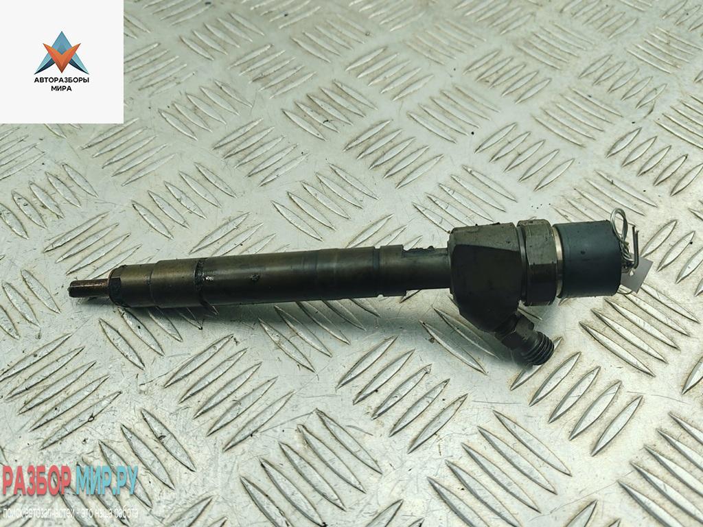 форсунка Mercedes-Benz Sprinter W901-W905 2004, 2.2 л., дизель, МКПП, синий, микроавтобус, 0986435055 - фото №1