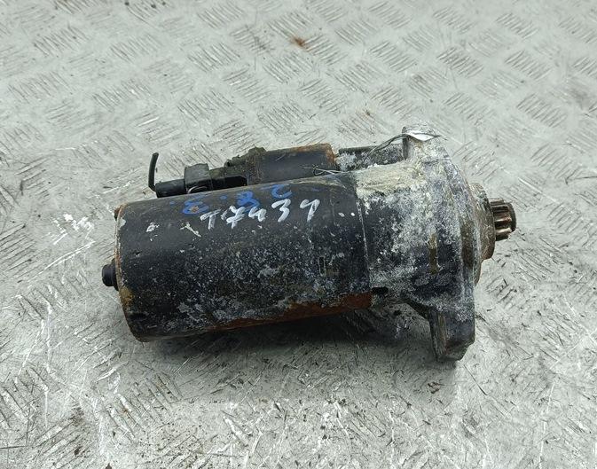 стартер Audi A3 8L 2000, 1.9 л., дизель, АКПП, серый, хетчбэк 5 дв.