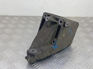 Кронштейн двигателя дизельный Mercedes-Benz Sprinter 2 поколение (W906) 2006, 2.2 л., CDI 211/311/411, дизель, МКПП, микроавтобус