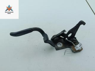 ручка открывания капота BMW 3 серия E46 [рестайлинг] 2004, 2.0 л., дизель, МКПП, чёрный, универсал, 8213029