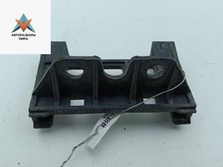 кронштейн заднего бампера BMW 7 серия E38 1997, 3.5 л., бензин, АКПП, зелёный, седан, 1970389