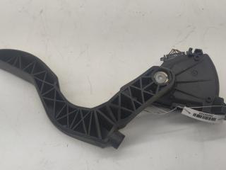 педаль Audi A4 B6 2001, 2.0 л., бензин, МКПП, серый, универсал, 8E1721523A