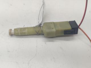 Датчик (включатель) стоп-сигнала Audi 80 8A/B3 1989, 1.8 л., бензин, МКПП, серый, седан, 443945515