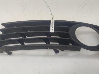 рамка фары противотуманной левой Audi A4 B6 2001, 1.8 л., Ti, бензин, МКПП, серый, универсал, 8E0807681