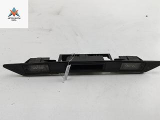 накладка подсветки номера Audi A6 4F/C6 2005, 3.2 л., бензин, МКПП, серый, универсал, 4H094302