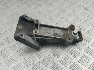 кронштейн двигателя Mercedes-Benz Sprinter W901-W905 2004, 2.2 л., дизель, МКПП, синий, микроавтобус, 6112230404