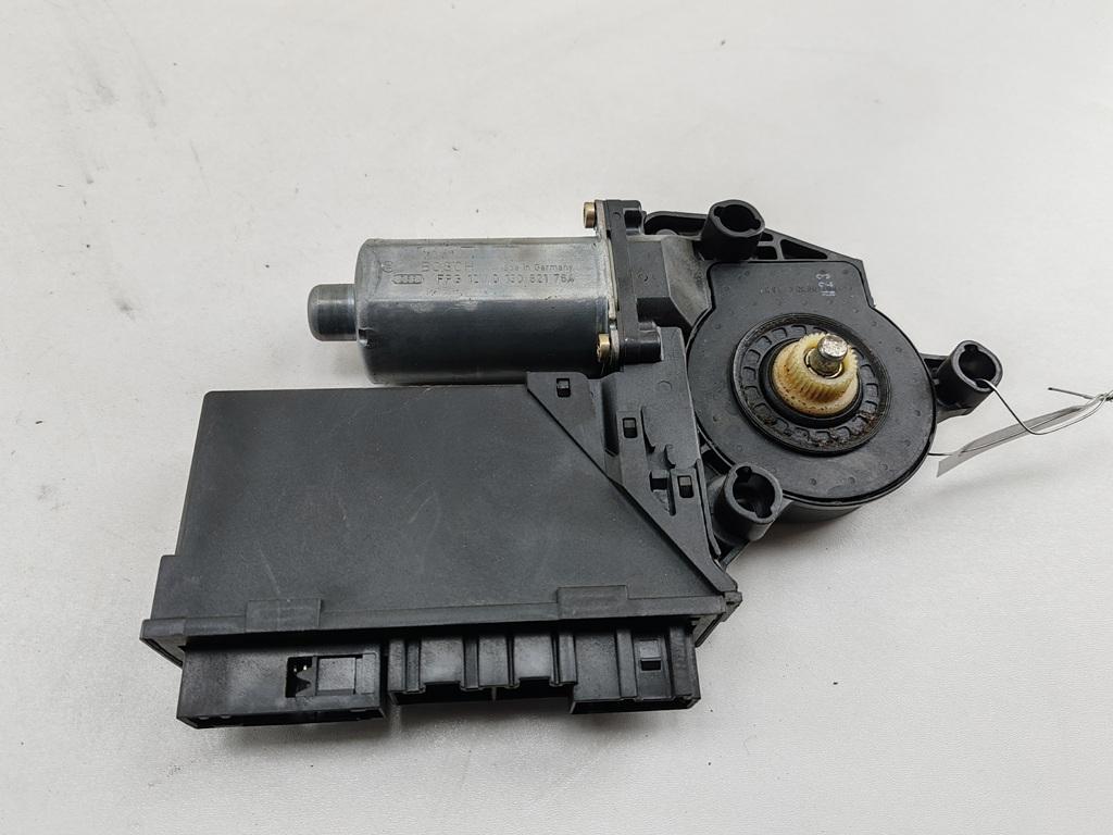 моторчик стеклоподъемника передний правый Audi A4 B6 2002, 1.9 л., дизель, МКПП, чёрный, седан, 8E1959802B - фото №1