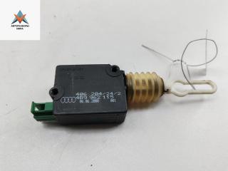 активатор замка багажника Audi A6 Allroad Quattro C5 2000, 2.5 л., дизель, АКПП, зелёный, универсал, 4B9962115