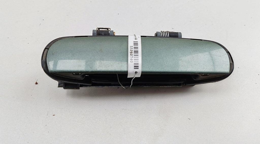 ручка наружная передняя правая Audi A6 C5 Allroad 2000, 2.5 л., дизель, АКПП, зелёный, универсал, 4B0837886A