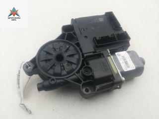 моторчик стеклоподъемника передний левый Volkswagen Passat B7 2013, 2.0 л., МКПП, универсал, 3AA959701A