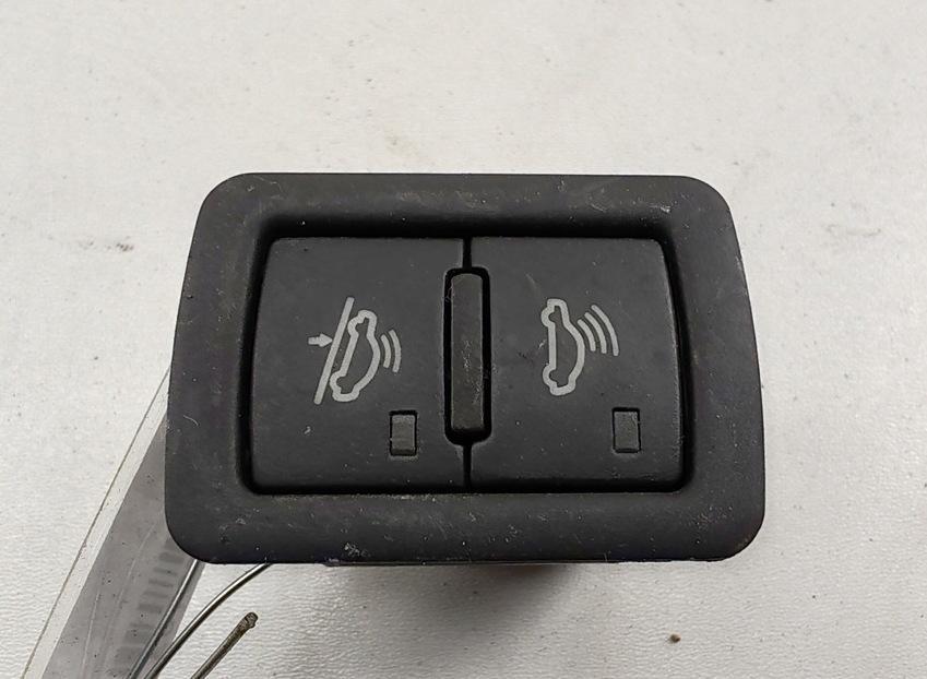 кнопка (выключатель) Audi A6 C6 2005, 3.0 л., дизель, АКПП, серый, седан, 4F0962109