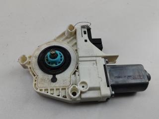 моторчик стеклоподъемника передний правый Audi A6 4F/C6 2005, 3.2 л., бензин, МКПП, серый, универсал, 4F0959802B