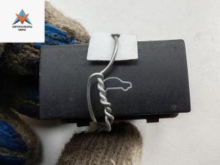 кнопка открытия багажника Audi A6 4F/C6 2005, 3.0 л., дизель, АКПП, серый, седан, 4F0959831