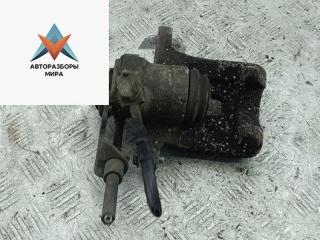 суппорт задний правый Volkswagen Passat B5 [рестайлинг] 2004, 1.6 л., бензин, МКПП, чёрный, универсал