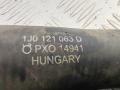 патрубок радиатора Skoda Octavia mk1 (A4 1U) 2008, 1.6 л., бензин, 1J0121063D - фото №3