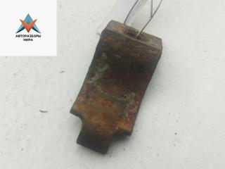 крепление стабилизатора / втулки стабилизатора Volkswagen Golf 3 поколение 1997, 1.8 л., бензин, АКПП, серый, хетчбэк 3 дв.