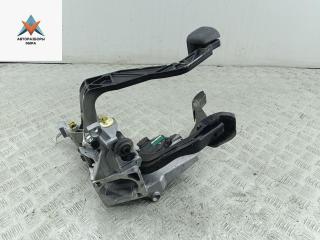 узел педальный (блок педалей) Volkswagen Passat B5 [рестайлинг] 2004, 1.6 л., бензин, МКПП, чёрный, универсал