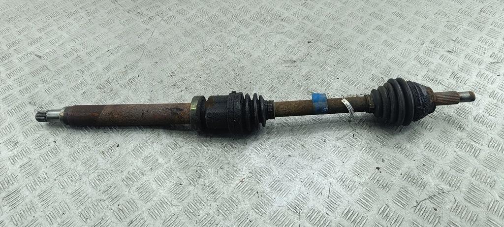 полуось передняя правая (приводной вал, ШРУС) Ford Fiesta 2002, 1.4 л., бензин, МКПП, синий, хетчбэк 5 дв.