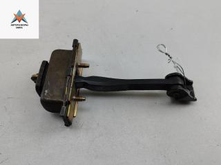 ограничитель открывания двери Mercedes-Benz M-Class ML W163 2001, внедорожник 5 дв.