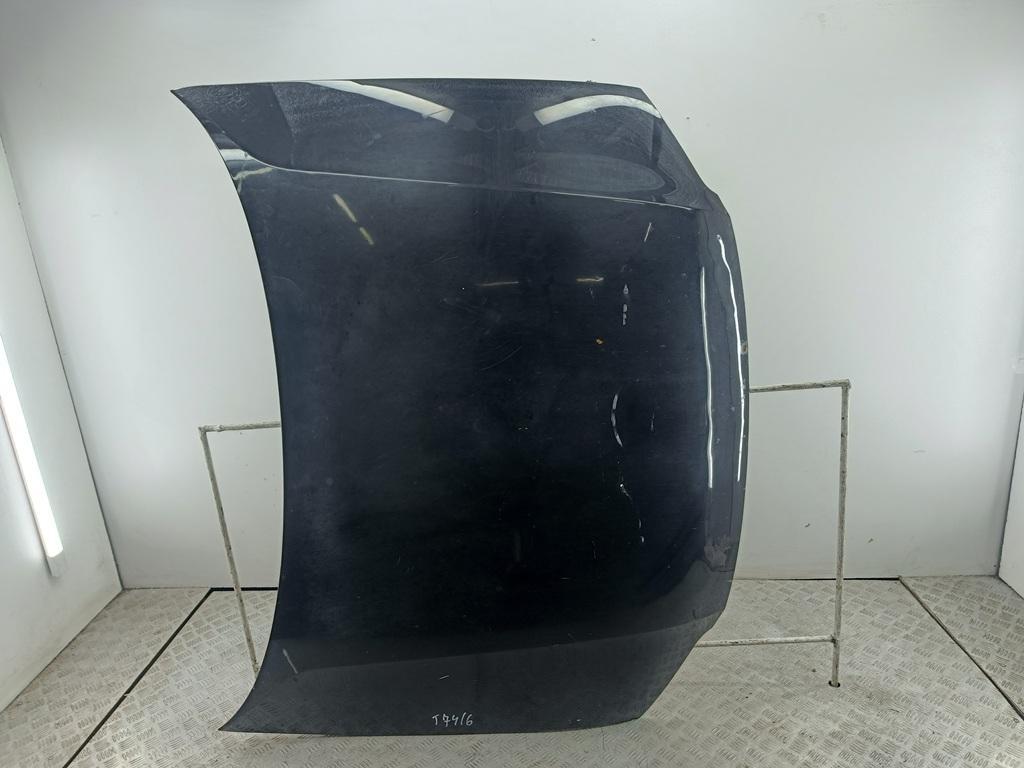 капот Volkswagen Passat B5+ (GP) 2004, 1.6 л., бензин, МКПП, чёрный, универсал