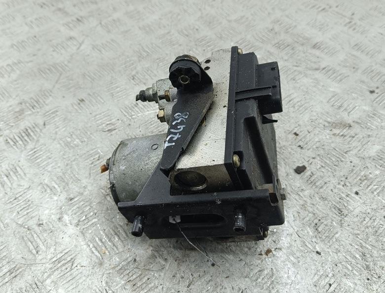 блок ABS BMW 7 E38 1997, 3.5 л., бензин, АКПП, зелёный, седан, 0265217000, 1090910