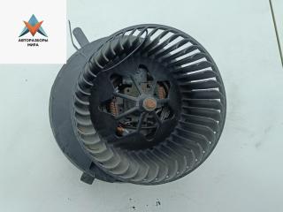 моторчик печки Volkswagen Golf 5 поколение 2007, 1.4 л., бензин, МКПП, зелёный, универсал, 1K1819015