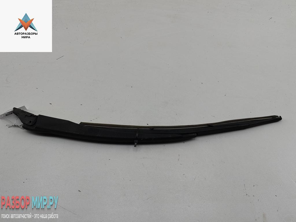 Щеткодержатель (поводок стеклоочистителя) задний Renault Scenic 1 поколение 1998, 1.6 л., бензин, МКПП, синий, минивэн - фото №1