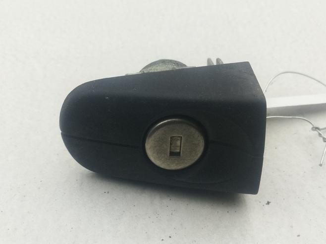 личинка дверного замка Ford Focus II 2006, 1.6 л., i, бензин, МКПП, серый, универсал, 3M5AR21990A