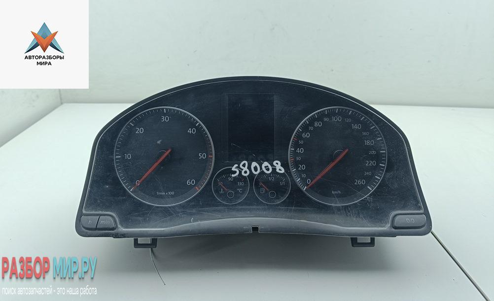 приборная панель Volkswagen Golf 5 поколение 2006, 2.0 л., дизель, МКПП, чёрный, хетчбэк 5 дв., 1K0920827K - фото №1