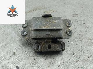 подушка крепления КПП Volkswagen Golf 5 поколение 2005, 1.4 л., бензин, МКПП, серый, хетчбэк 5 дв.