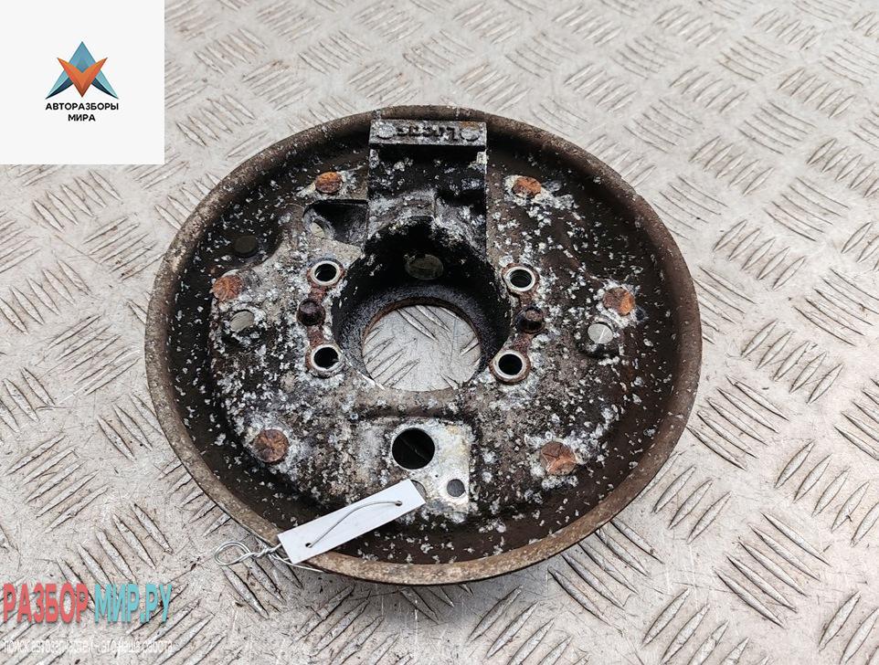 защитный кожух тормозного механизма Mercedes-Benz A-Класс W168 1997, 1.6 л., бензин, МКПП, чёрный, хетчбэк 5 дв. - фото №1